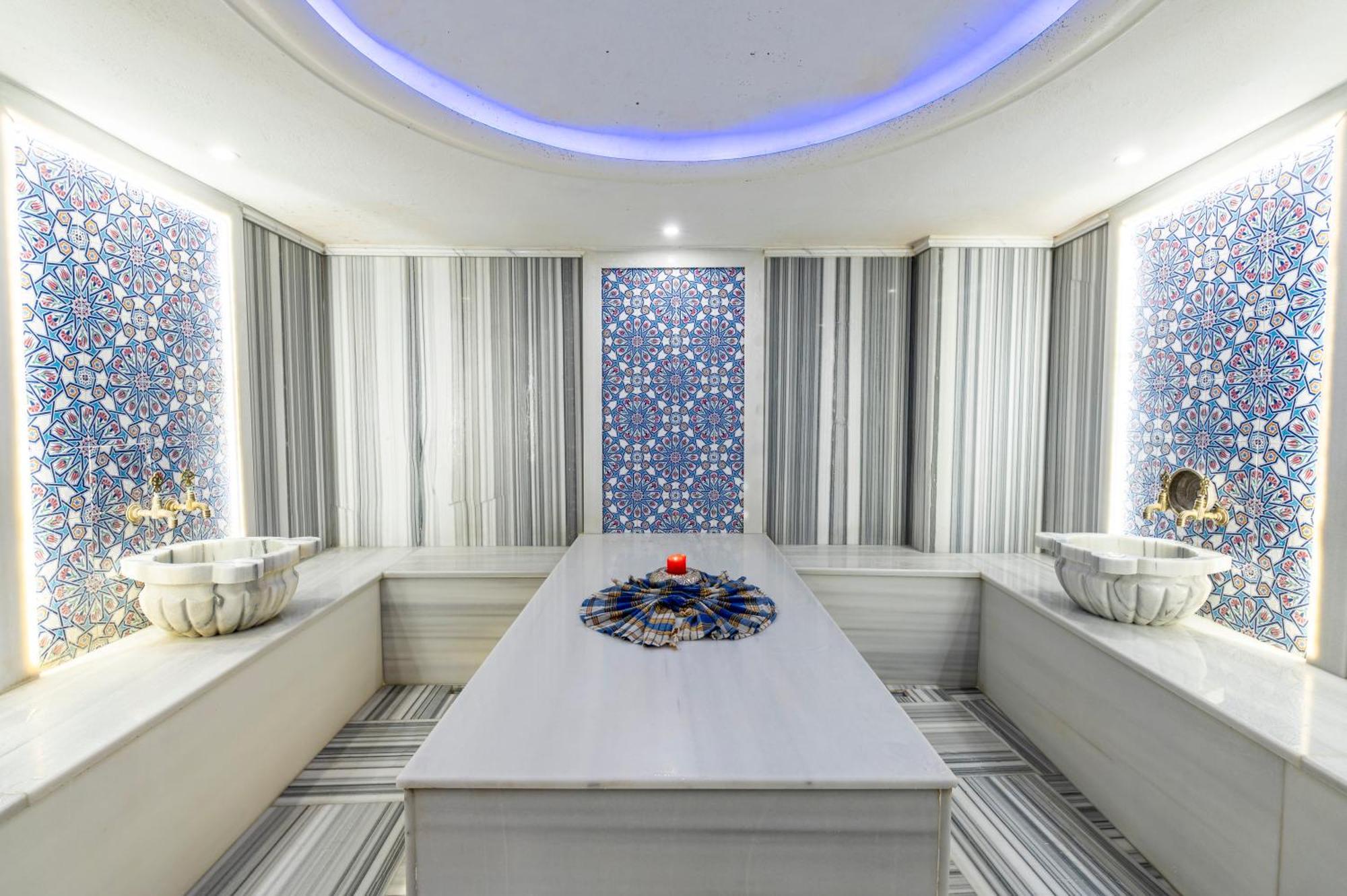 Karakoy Aparts Hotel - Special Category Истанбул Екстериор снимка