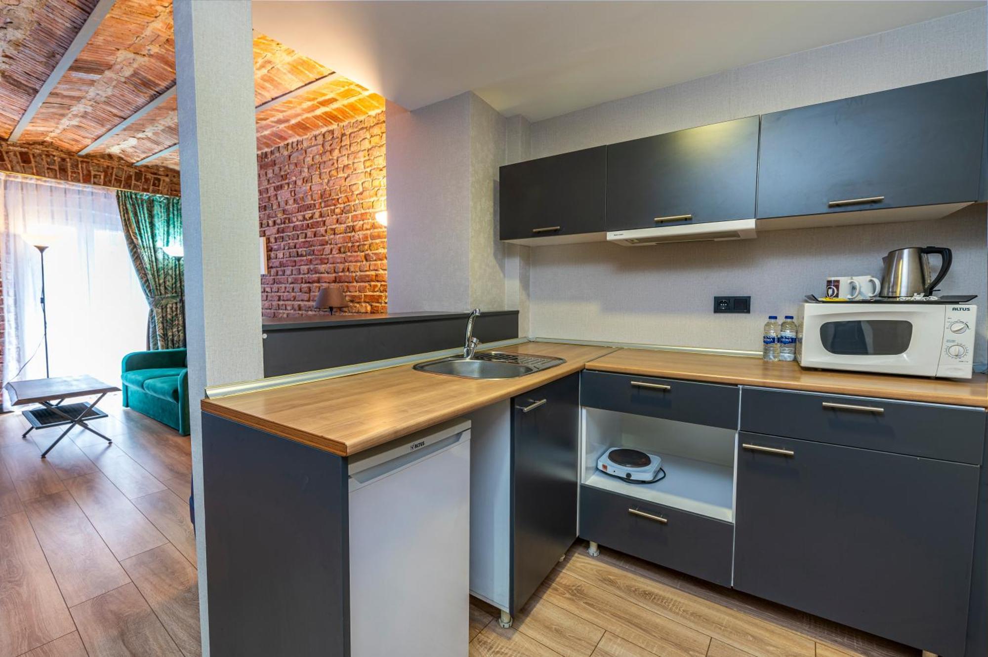 Karakoy Aparts Hotel - Special Category Истанбул Екстериор снимка