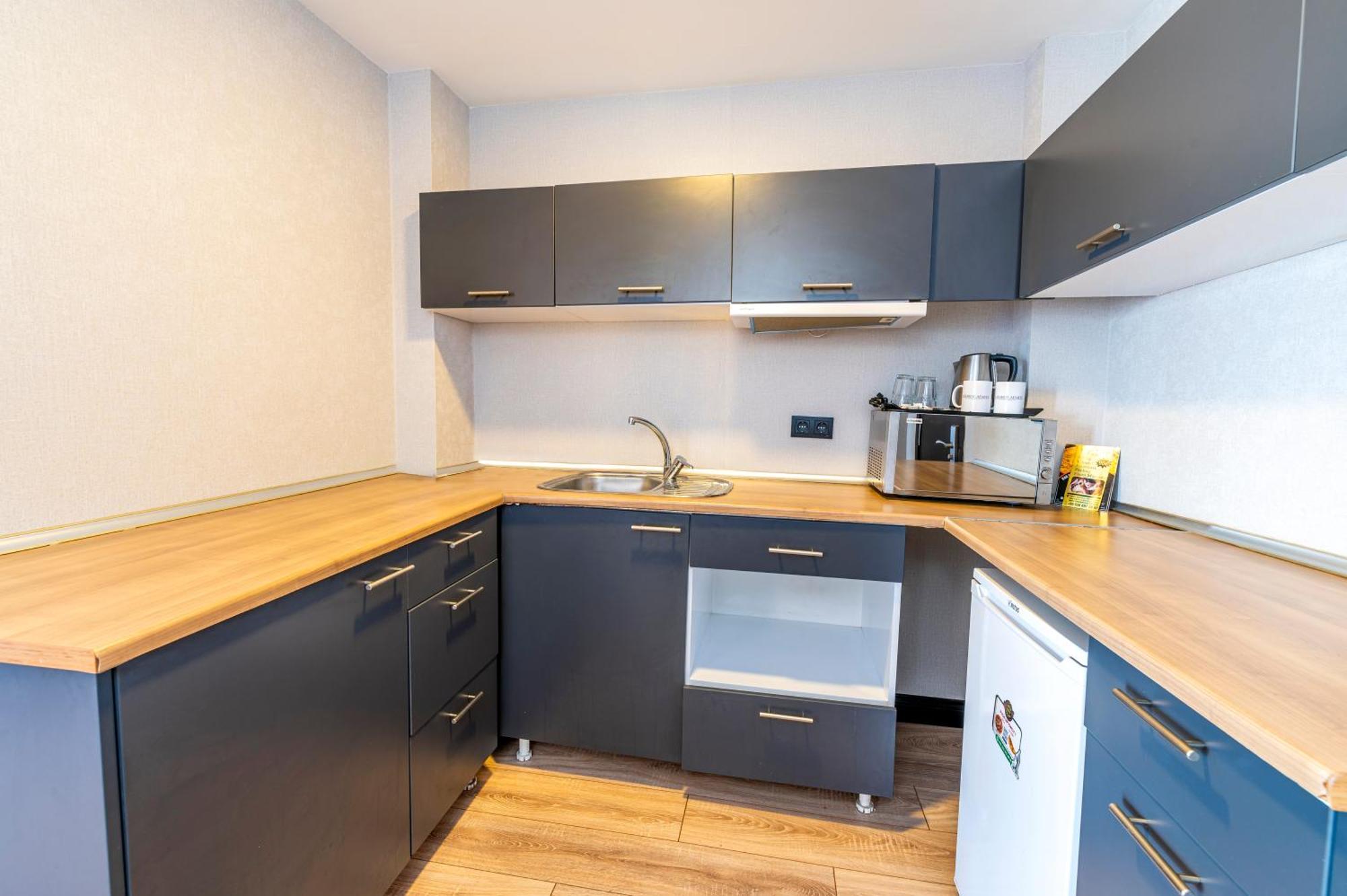 Karakoy Aparts Hotel - Special Category Истанбул Екстериор снимка